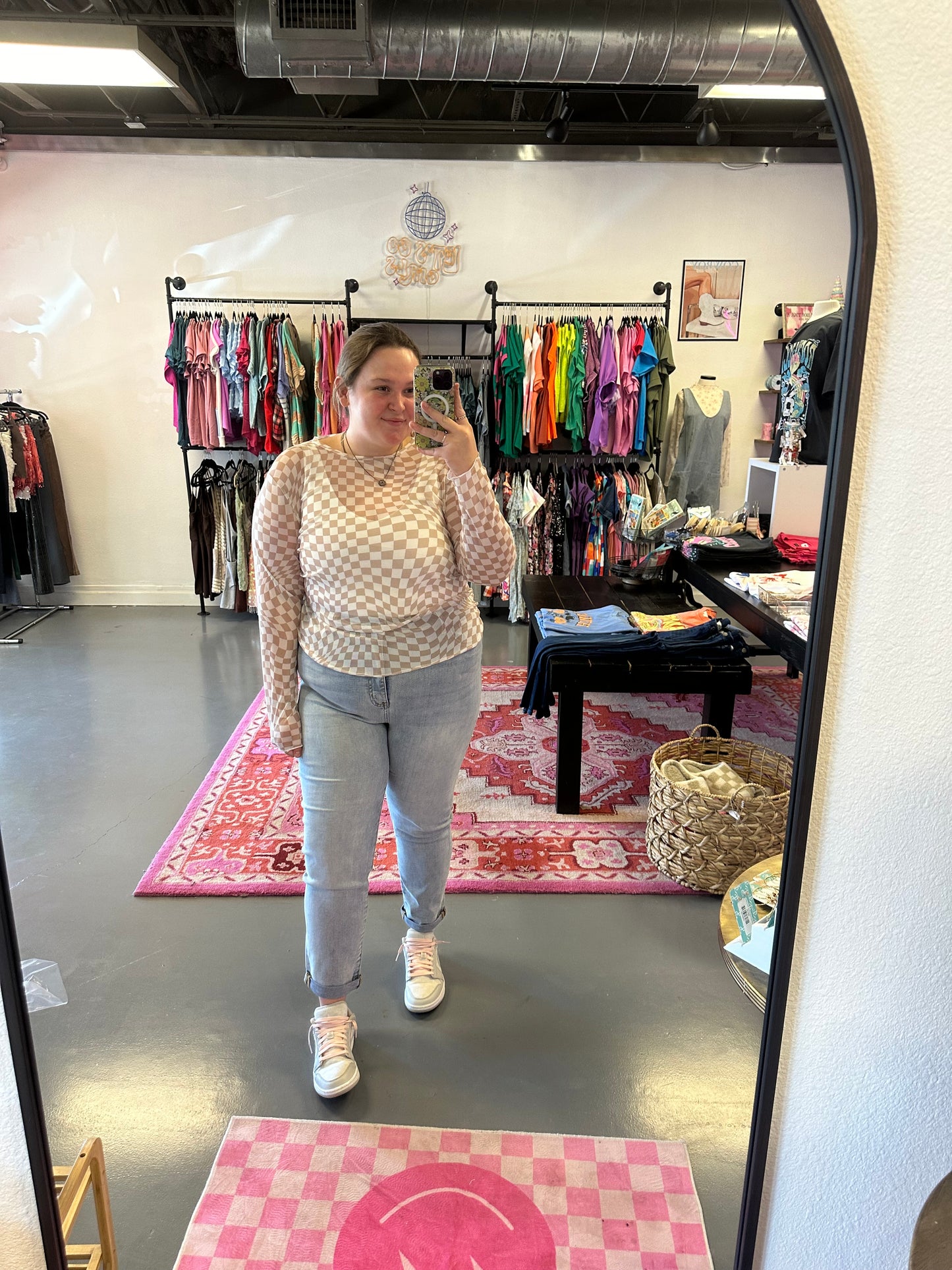 Check Mate Mesh Top- Taupe